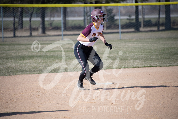 PANTHER SOFTBALL VS NEW YORK MILLS_20210422_107780