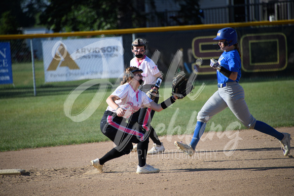 LEGION SOFTBALL VS WADENA-DEER CREEK_20230629_00007