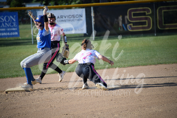 LEGION SOFTBALL VS WADENA-DEER CREEK_20230629_00012