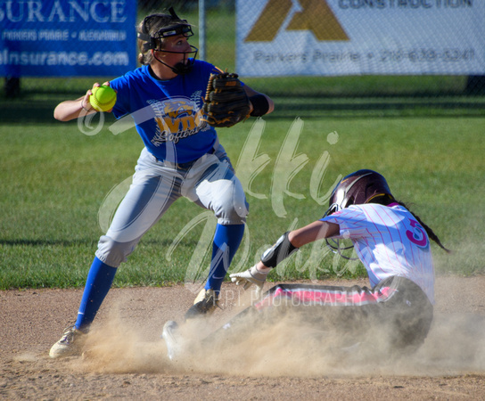 LEGION SOFTBALL VS WADENA-DEER CREEK_20230629_00019