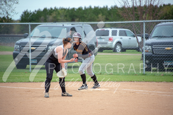 PANTHER SOFTBALL VS OTTER TAIL CENTRAL_20180510_0018