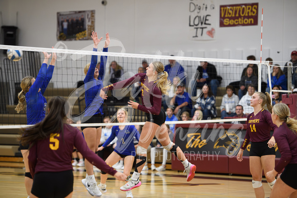 PANTHER VOLLEYBALL VS CLINTON-GRACEVILLE-BEARDSLEY_20231025_00005-Enhanced-NR